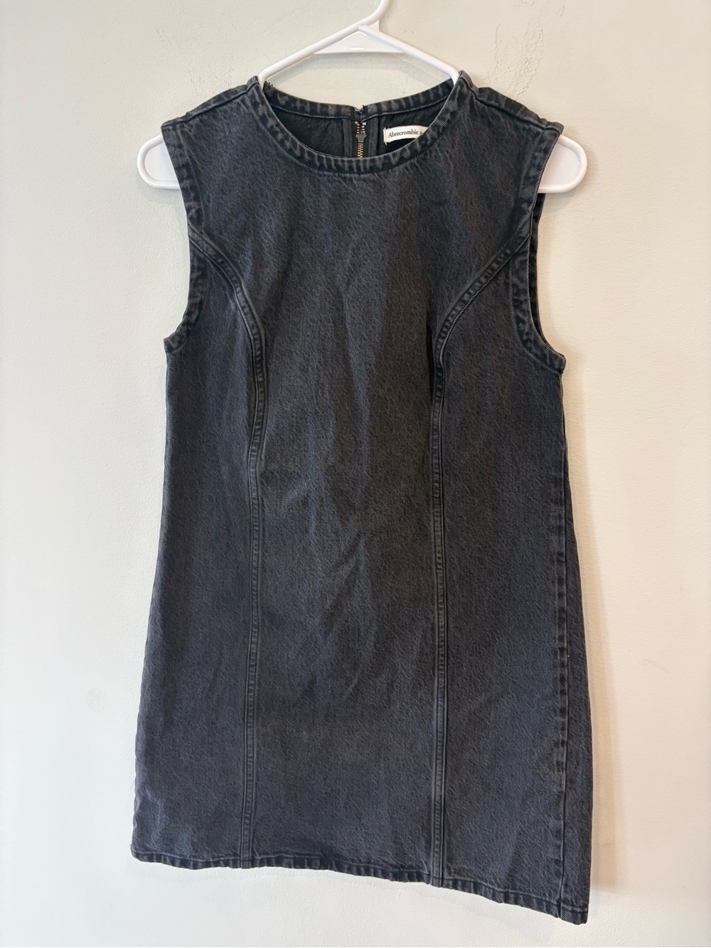 Abercrombie & Fitch Sleeveless Washed Black Denim Shift Dress